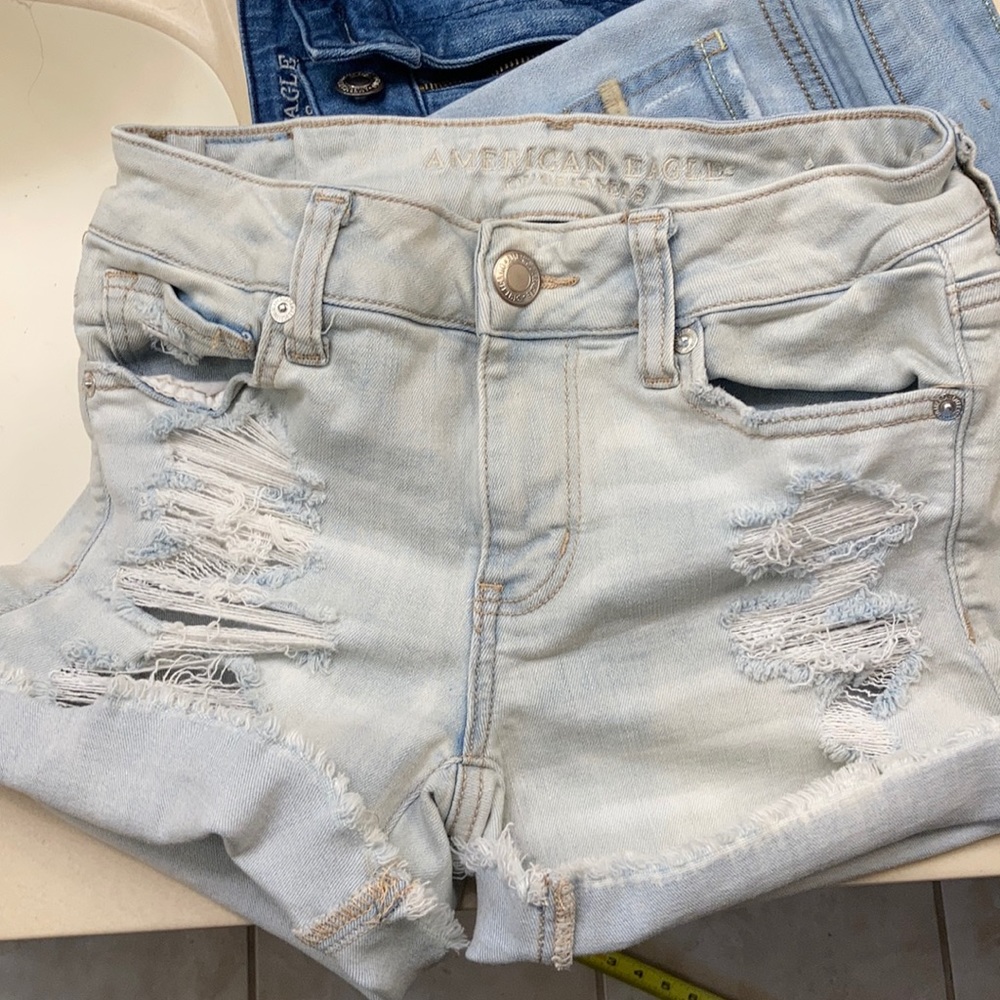 GUC American Eagle distressed light jean shorts